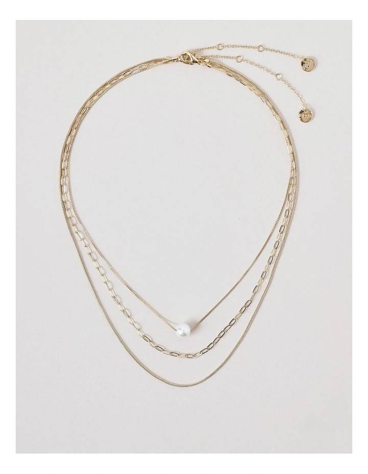 Pearl Necklace 3Pk in Gold image 1