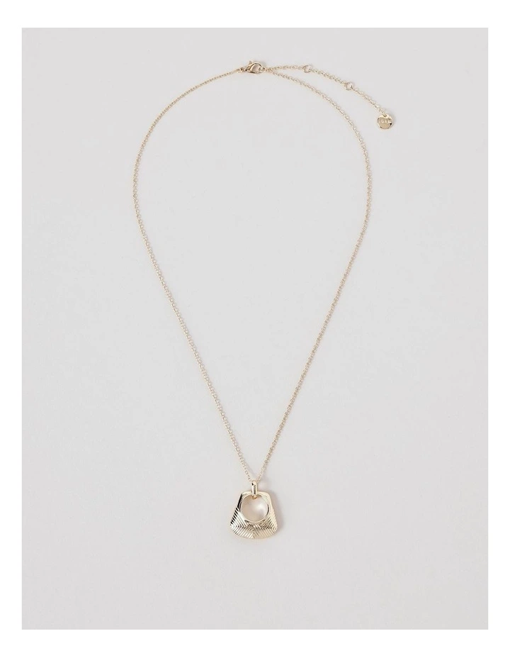 Basketweave Pendant Necklace in Gold image 1