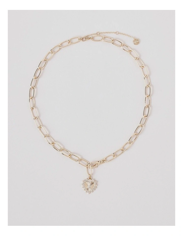 Heart Chain Necklace in Gold image 1