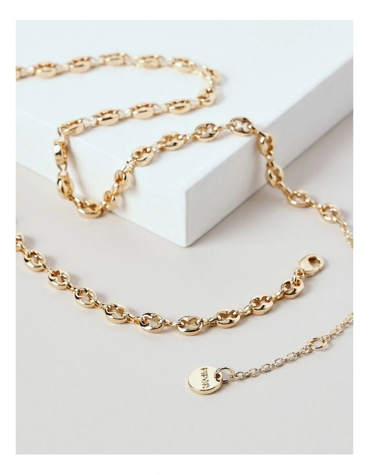 Wave Link Chain in Gold image 5