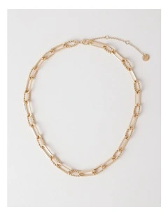 Chain Link Necklace in Gold