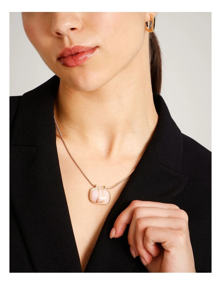 Gem Pendant Necklace in Blush image 4