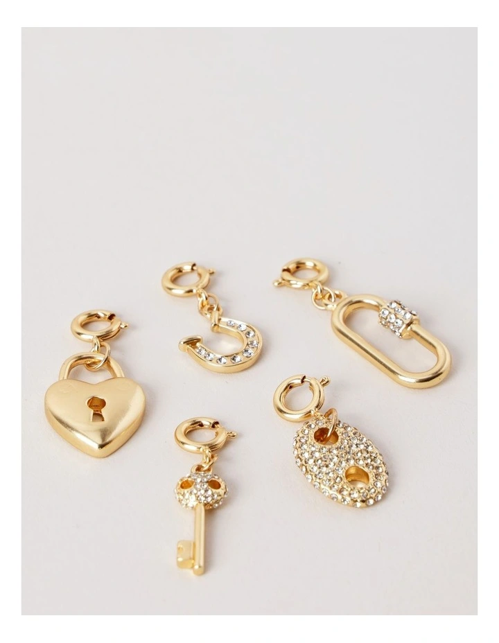 Charm Necklace Set in Gold image 3