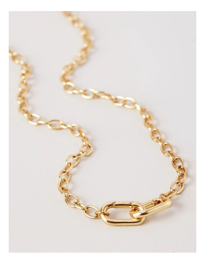 Charm Necklace Set in Gold image 6