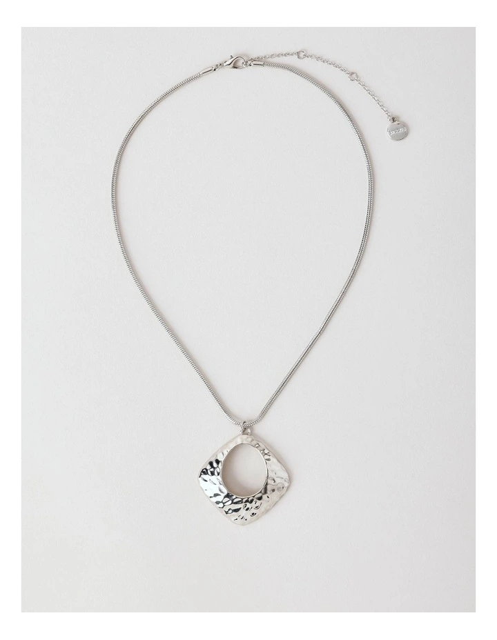 Cut Out Pendant Necklace in Silver image 1