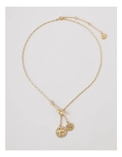 Taurus Pendant Necklace in Gold