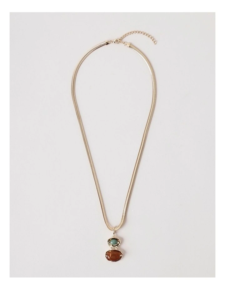 Stone Pendant Necklace in Gold image 1