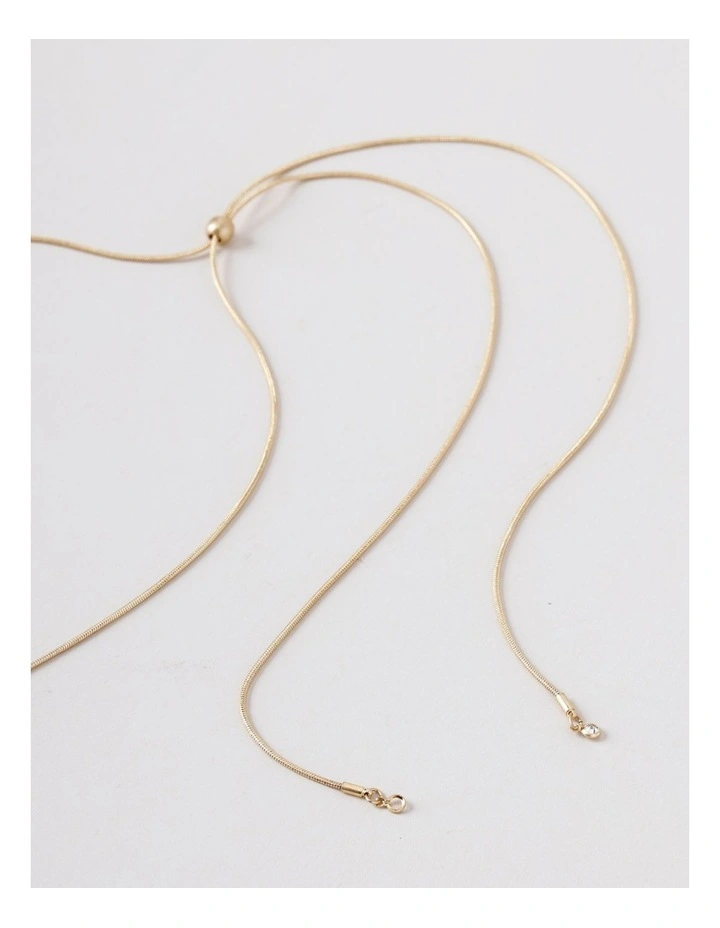 Metal Pendant Necklace in Gold/Silver image 3
