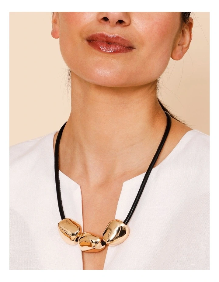 Nugget Necklace in Gold image 2
