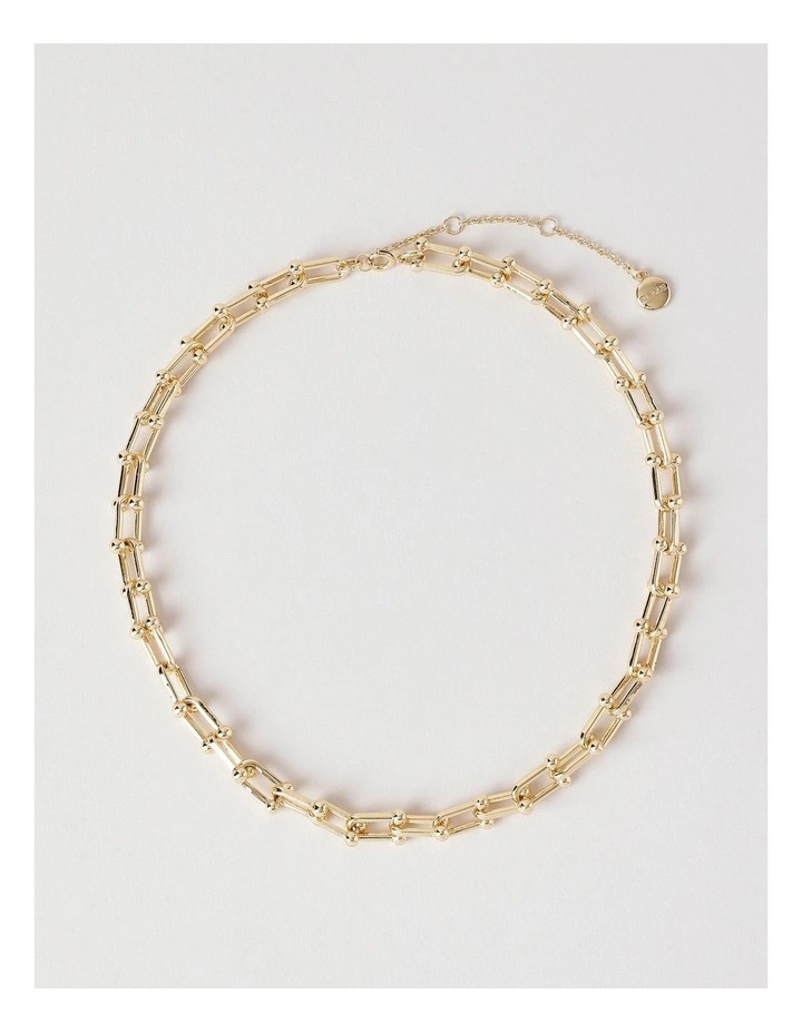 Chain Necklace in Gold image 1