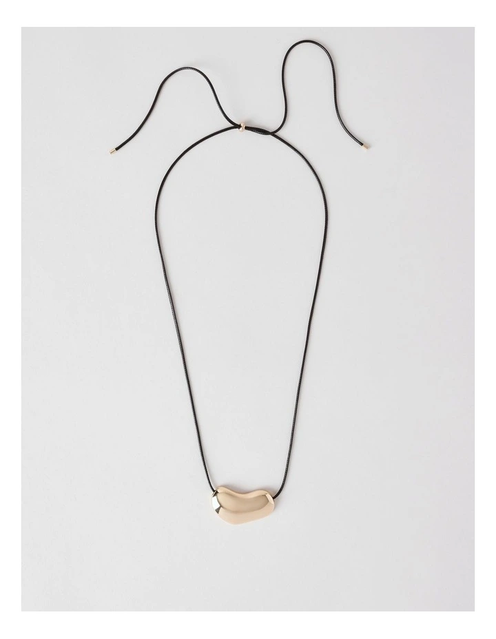 Textured Pendant in Gold image 1