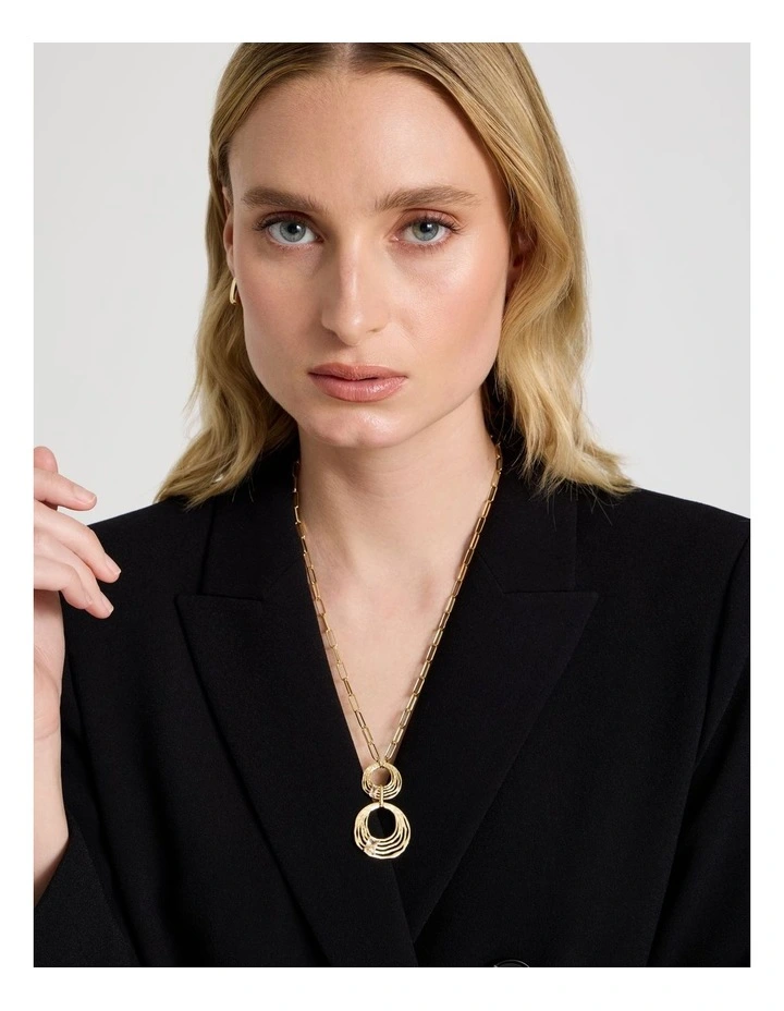 Hammered Diamante Pendant in Gold image 4