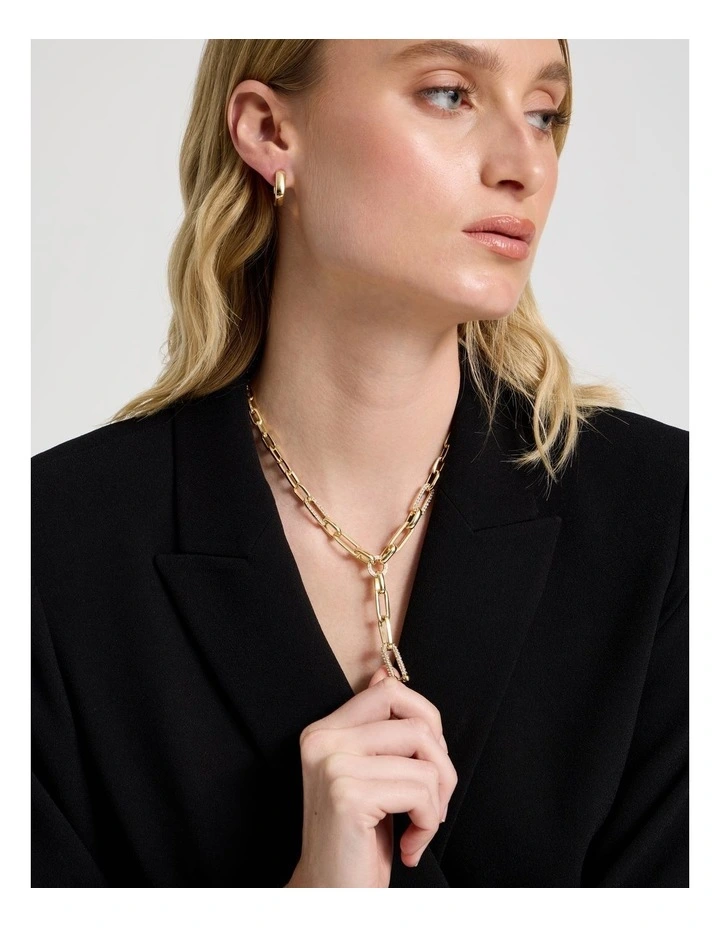 Diamante Chain Drop Necklace in Gold image 2