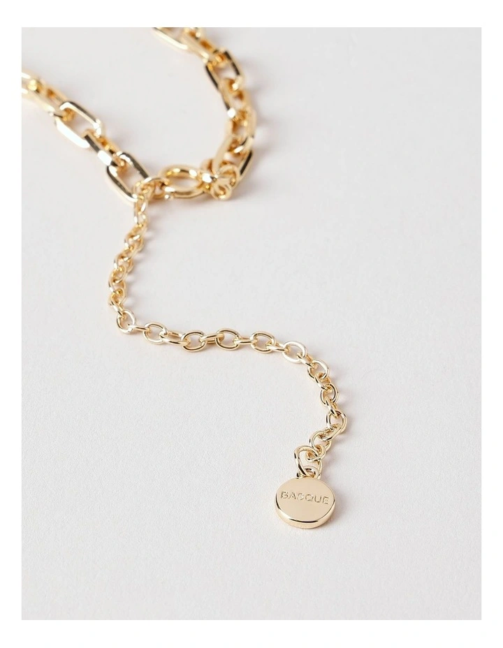 Diamante Chain Drop Necklace in Gold image 3