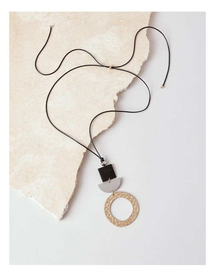 Circle Pendant in Multi image 1