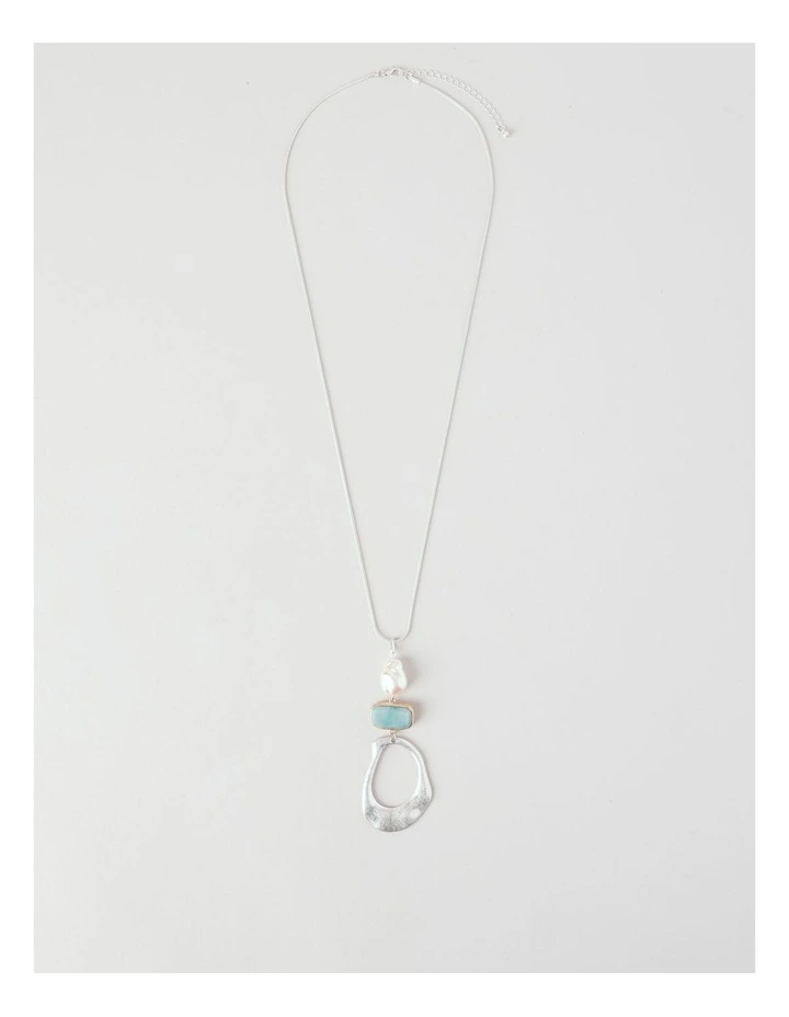 Fine Pendant Necklace in Silver image 1