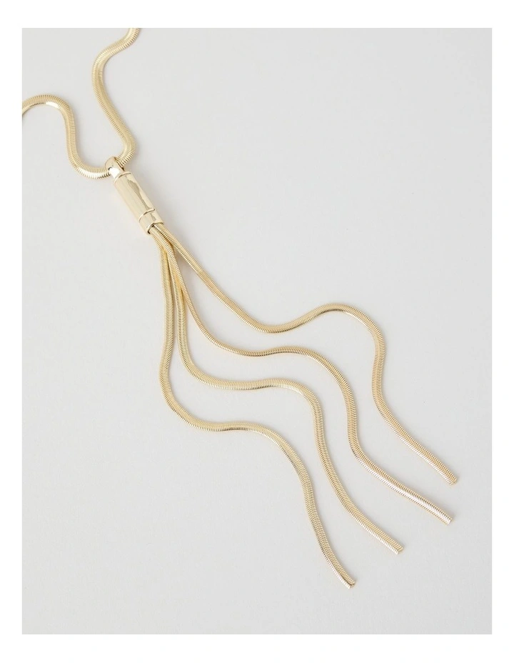 Snake Chain Lariat in Gold image 3