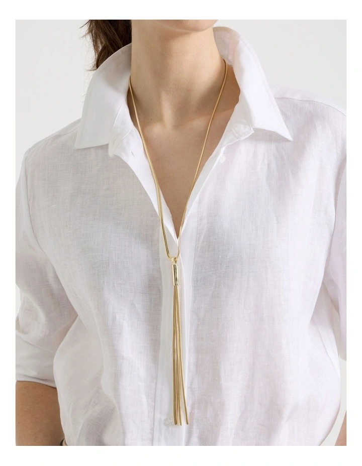 Snake Chain Lariat in Gold image 4