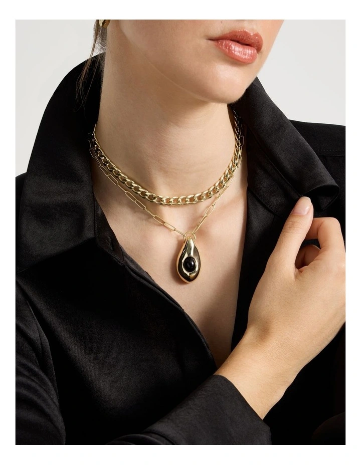 Layered Pendant with Jet Stone in Gold image 4