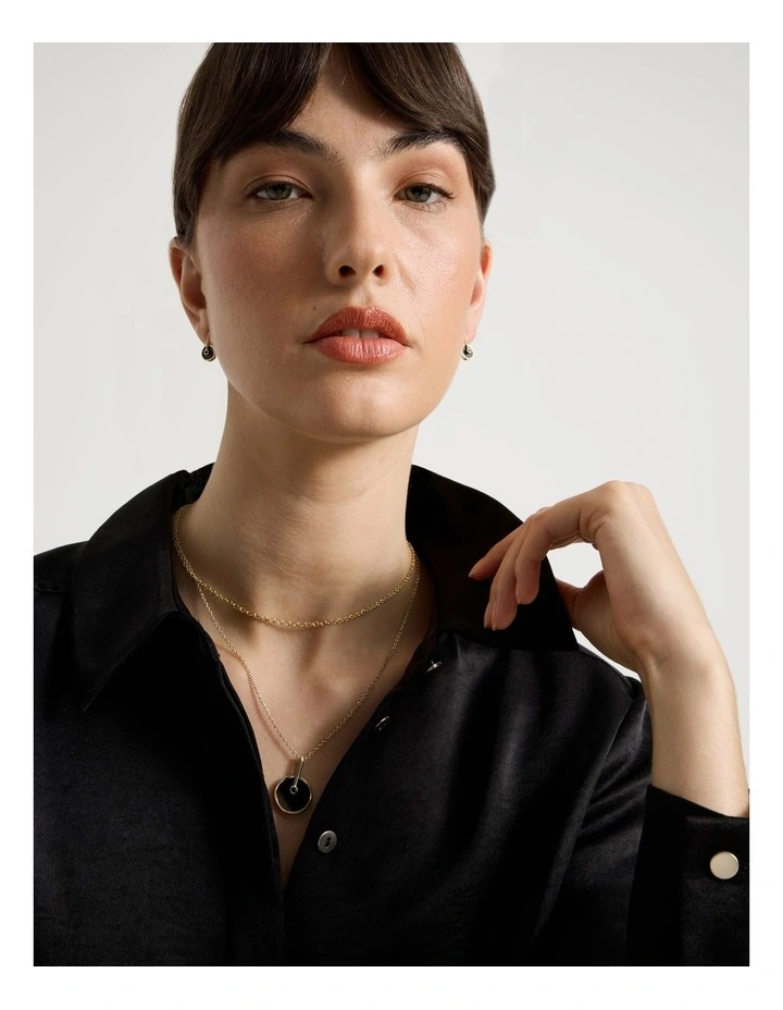 Enamel Disc Layered Necklace in Gold and Black image 2