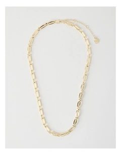 Oval Chain Link Necklace in Gold