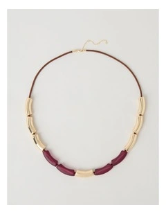 Curved Bead Necklace in Burgundy