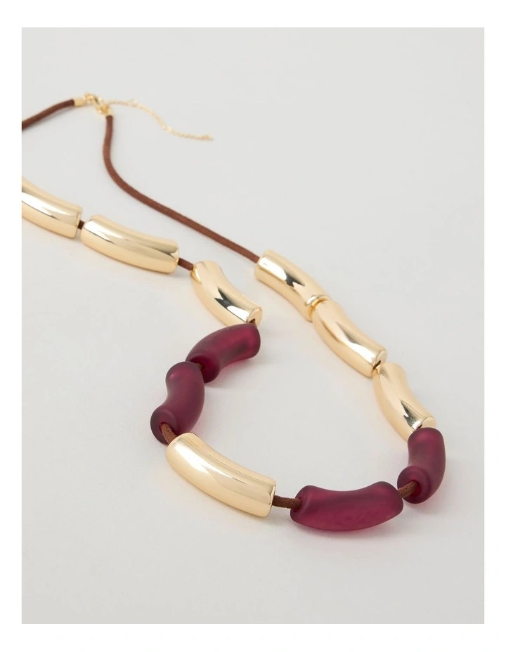 Curved Bead Necklace in Burgundy image 3