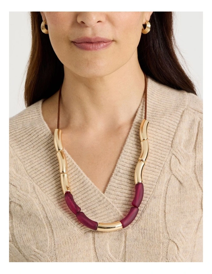 Curved Bead Necklace in Burgundy image 4