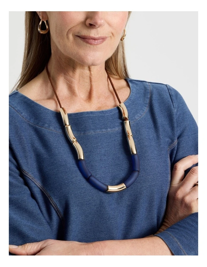Frosted Curved Bead Necklace in Navy image 2