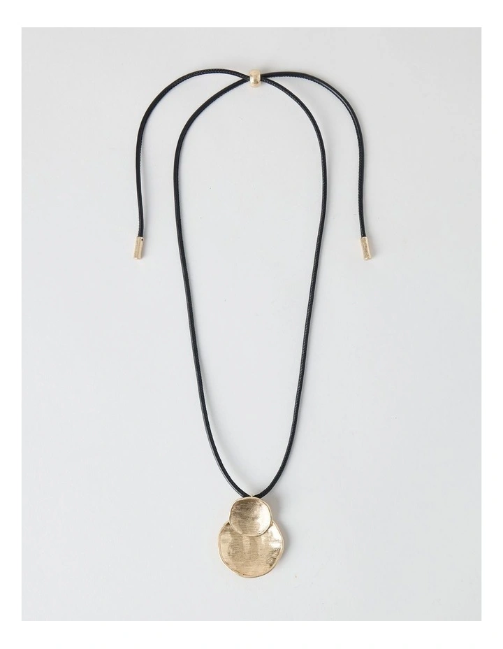 Beaten Circles Pendant Necklace in Gold image 1