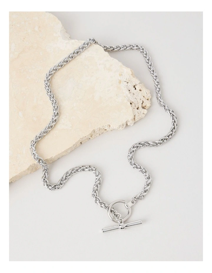 Twisted Rope Chain Necklace in Silver image 2