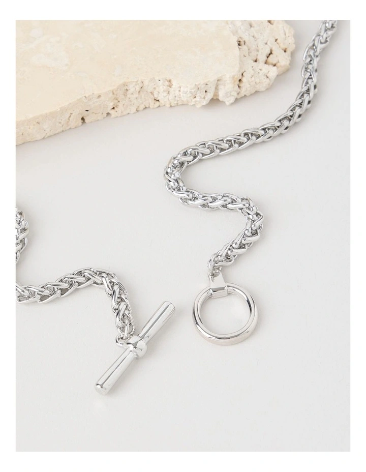 Twisted Rope Chain Necklace in Silver image 3