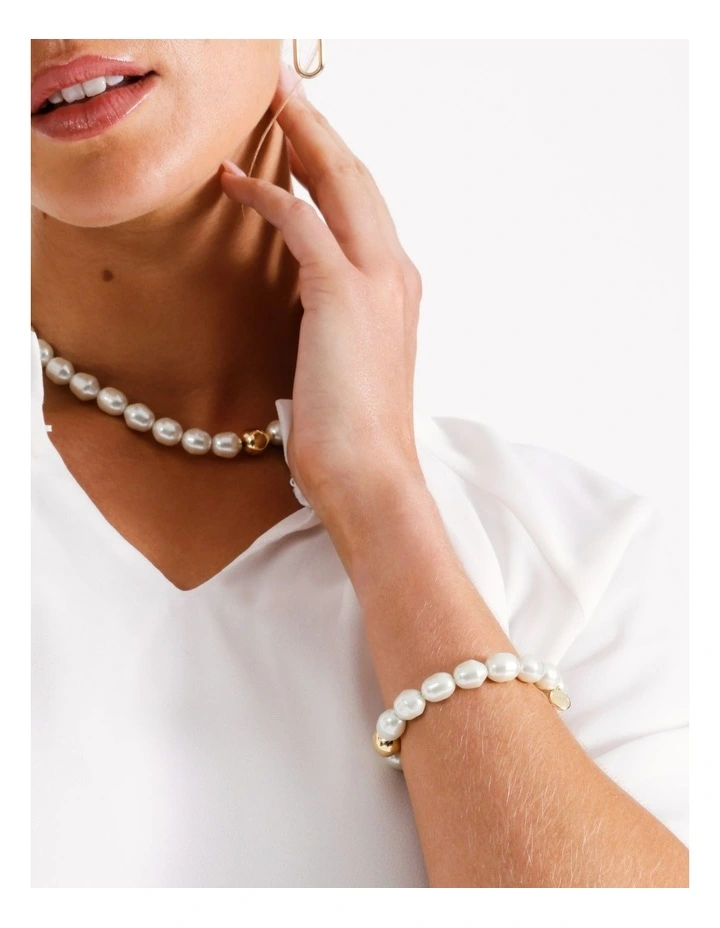 Pearl Bracelet in Pearl image 2