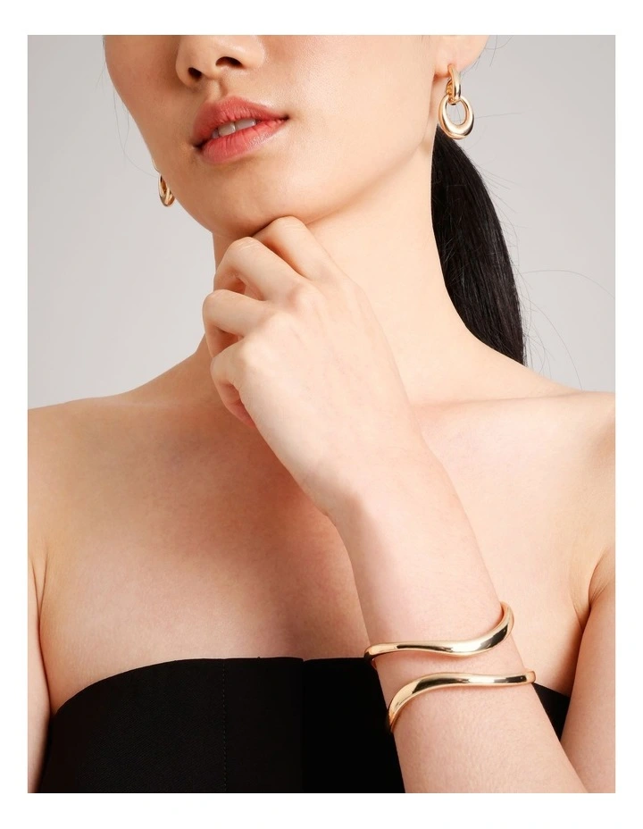 Cut Out Cuff in Gold image 3