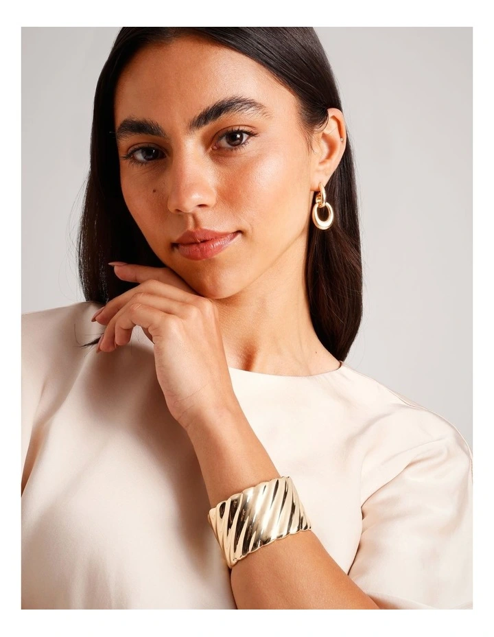 Wide Texture Cuff Bangle in Gold image 2