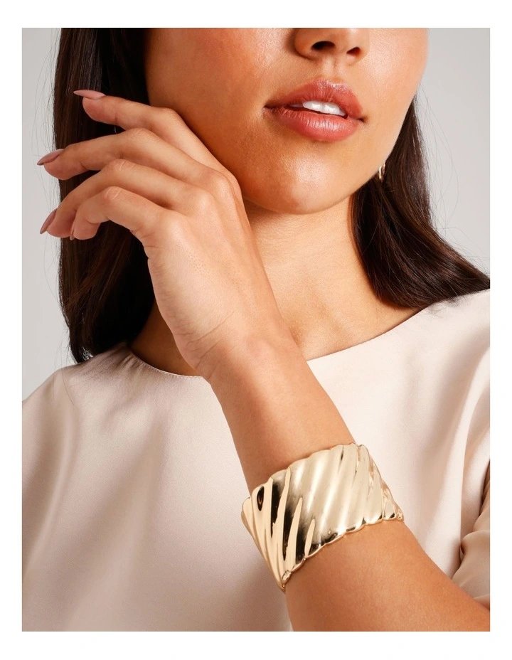Wide Texture Cuff Bangle in Gold image 4