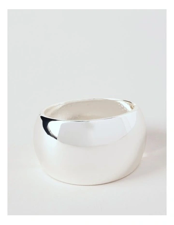 Statement Bangle in Silver