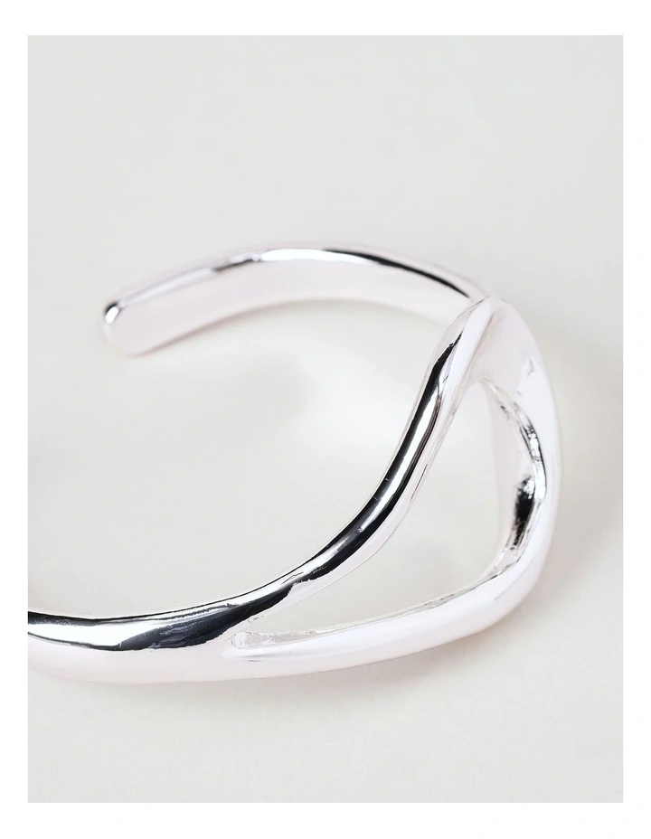 Cut Off Cuff in Silver image 3