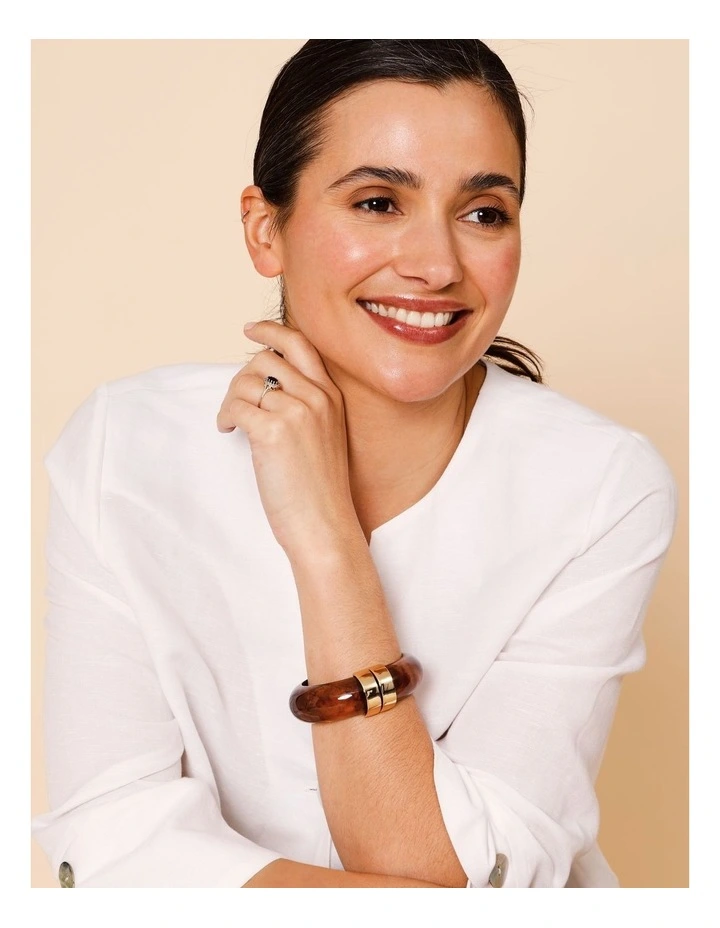 Tort Hinged Bangle in Brown/Ivory image 2