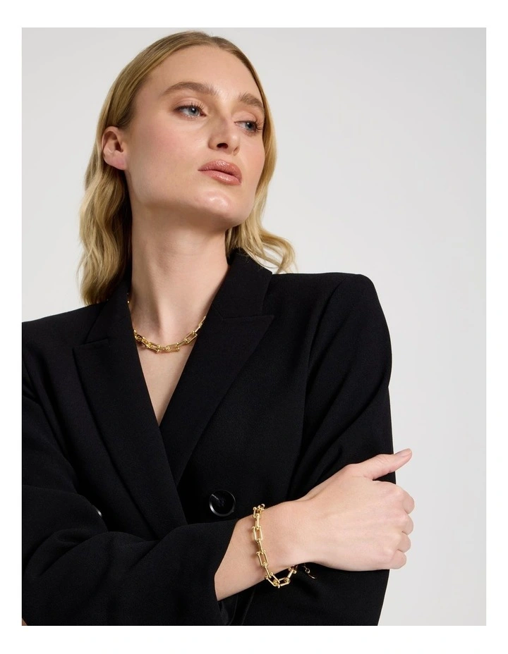 Chain Bracelet in Gold image 2