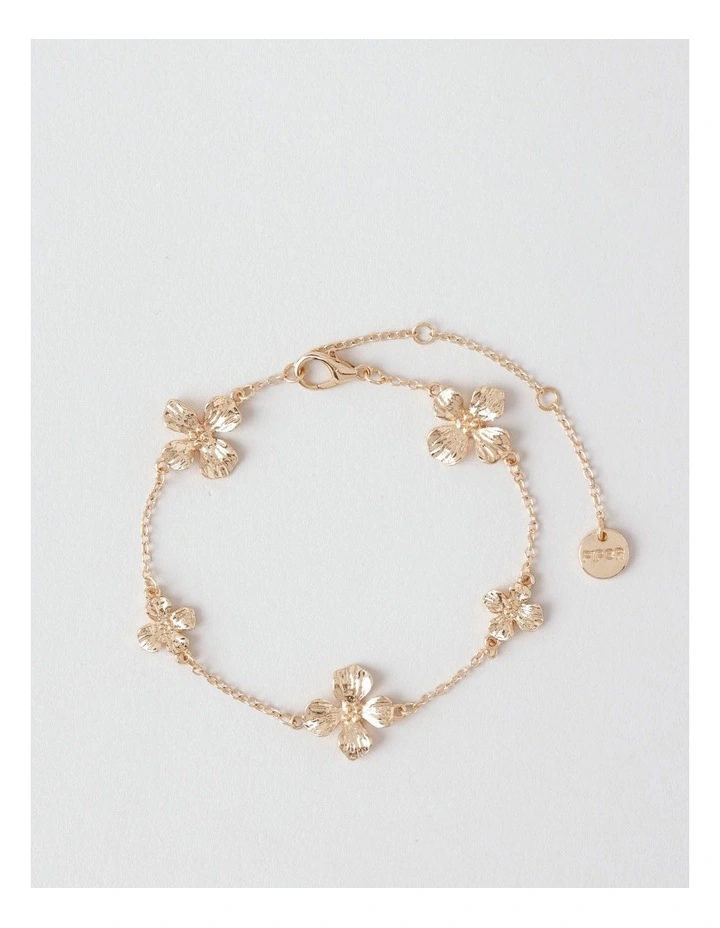 Flower Bracelet in Gold image 1