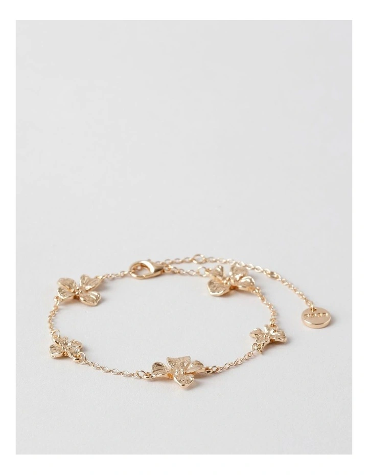 Flower Bracelet in Gold image 2