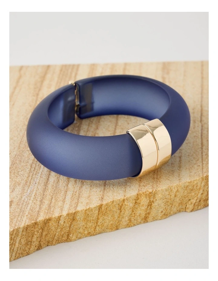 Hinged Bangle in Navy image 2