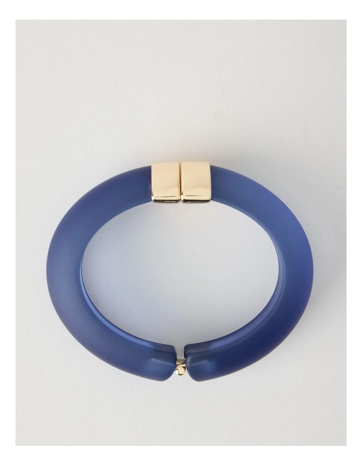 Hinged Bangle in Navy image 3