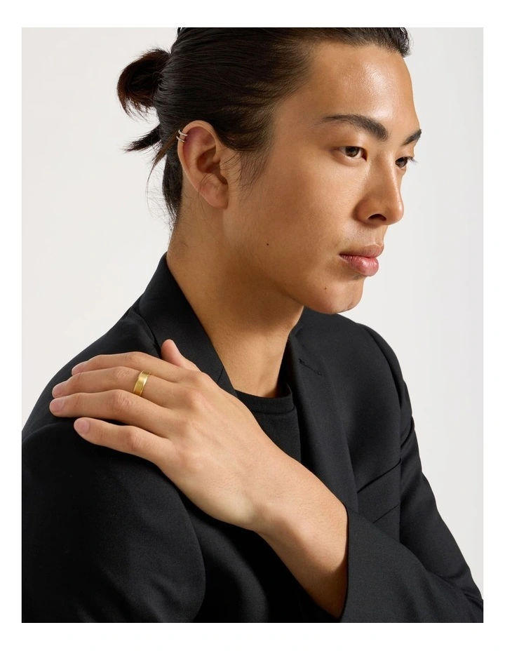 Brushed Ring in Gold image 4