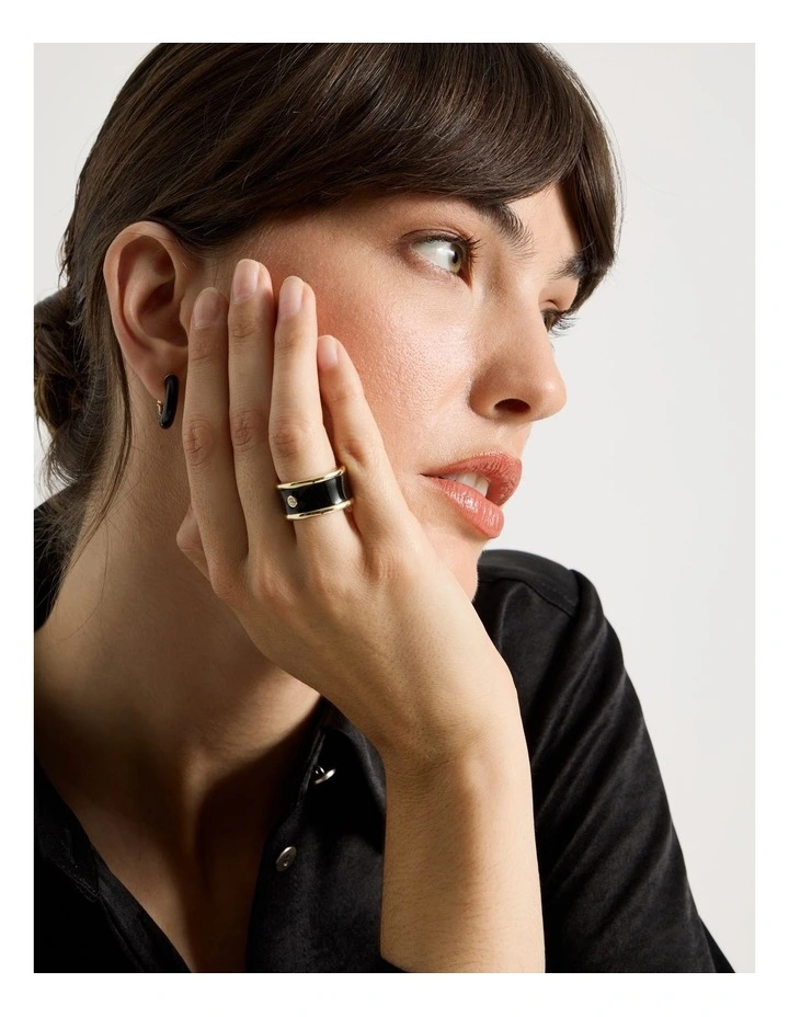 Ring in Gold and Black image 2