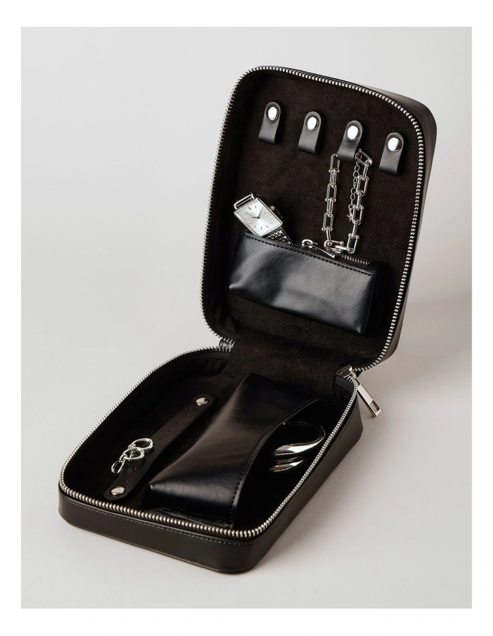 Travel Jewellery Case in Black image 2