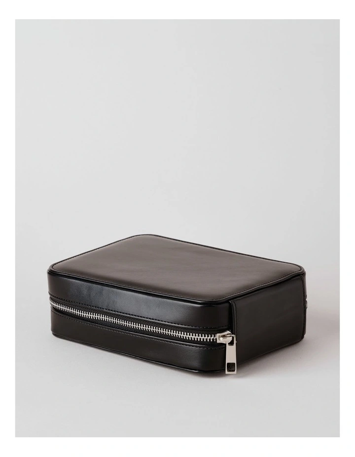 Travel Jewellery Case in Black image 3