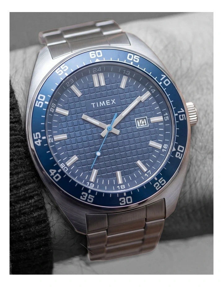 Timex Weston 3-Hand Silver Tone Watch image 2