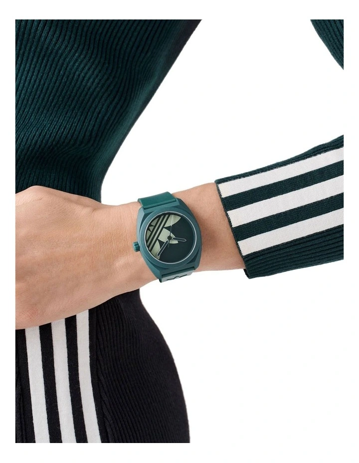 Project Three 42mm Watch in Green AOST25541 image 2